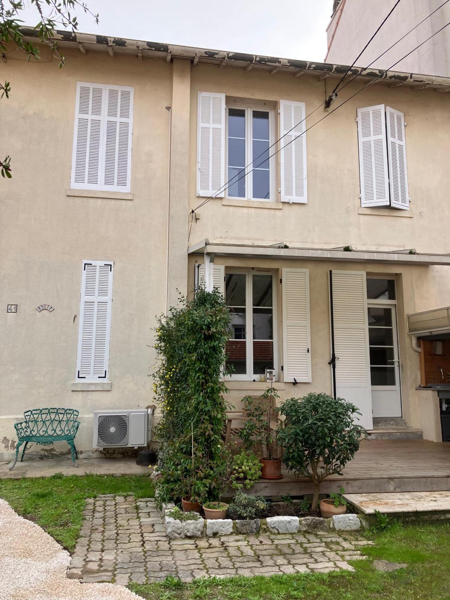 Charmant Appartement Cosy Saint-Raphaël Exteriér fotografie